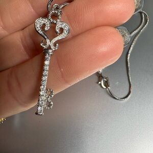Elegant Silver Key Pendant Necklace